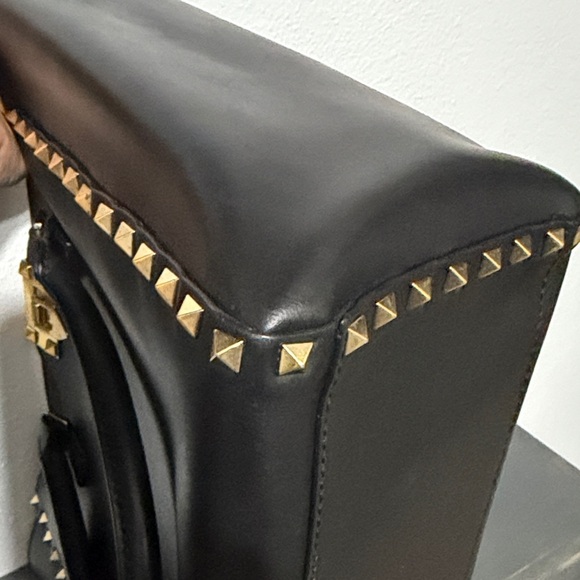 Valentino Garavani Rock Stud 2 Way Bag - Picture 12 of 16